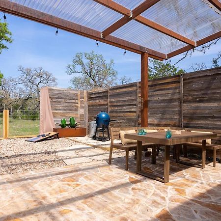 Villa Romantic Tiny Luxury Retreat W Heated Pool, Sauna N Outdoor Shower In Wimberley 10 Acres Exterior foto